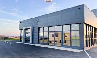 Local industriel 5 Pièces 450 m² à vendre à Chasseneuil-du-Poitou (86360)