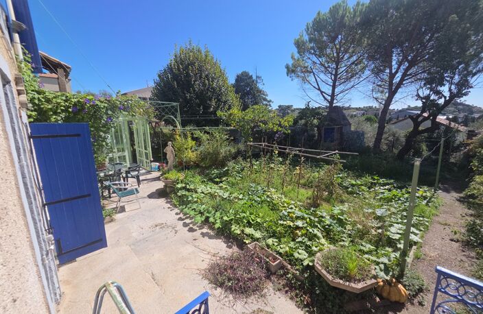 ALES (30)A vendre secteur Chantilly belle maison 5 chambres entierement rénovée d'environ 140m² habitable sur un terrain clos de 500m² — photo 4