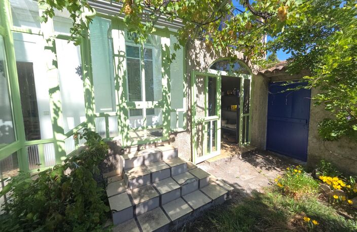 ALES (30)A vendre secteur Chantilly belle maison 5 chambres entierement rénovée d'environ 140m² habitable sur un terrain clos de 500m² — photo 5
