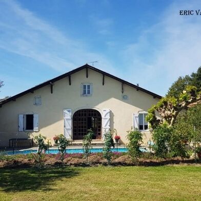 Maison 9 pièces 430000 €