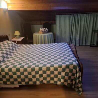 Appartement 1 pièces 425 €