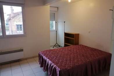 Appartement 1 pièces 915 €