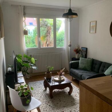 Appartement 3 pièces 1220 €