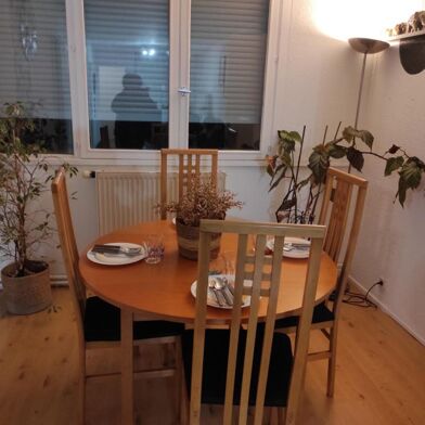 Appartement 4 pièces 2100 €