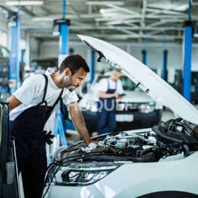 Commerce  670000 €