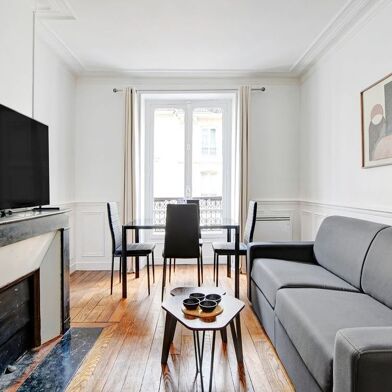 Appartement 2 pièces 2200 €