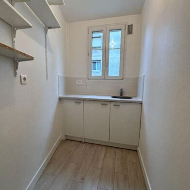 Appartement 1 pièces 935 €