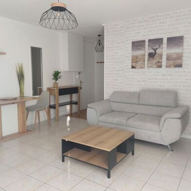 Appartement 4 pièces 500 €