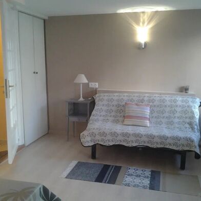 Appartement 1 pièces 800 €