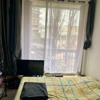 Appartement 1 pièces 845 €