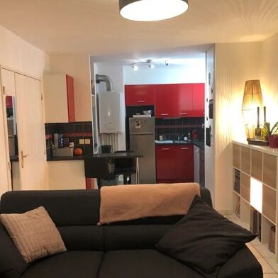 Appartement 2 pièces 865 €