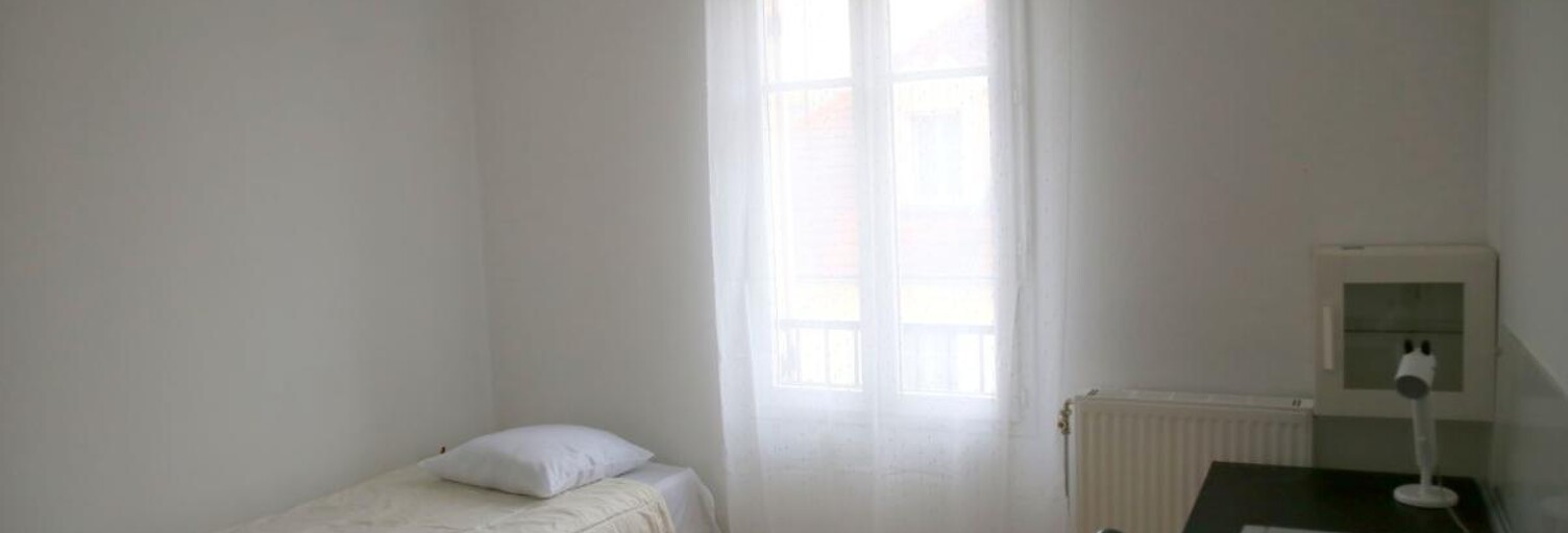 Appartement 1 Pièce 11 m² à louer à Bussy-Saint-Georges (77600)