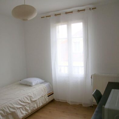 Appartement 1 pièces 500 €