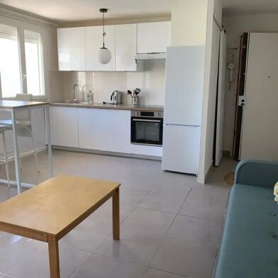 Appartement 2 pièces 1090 €