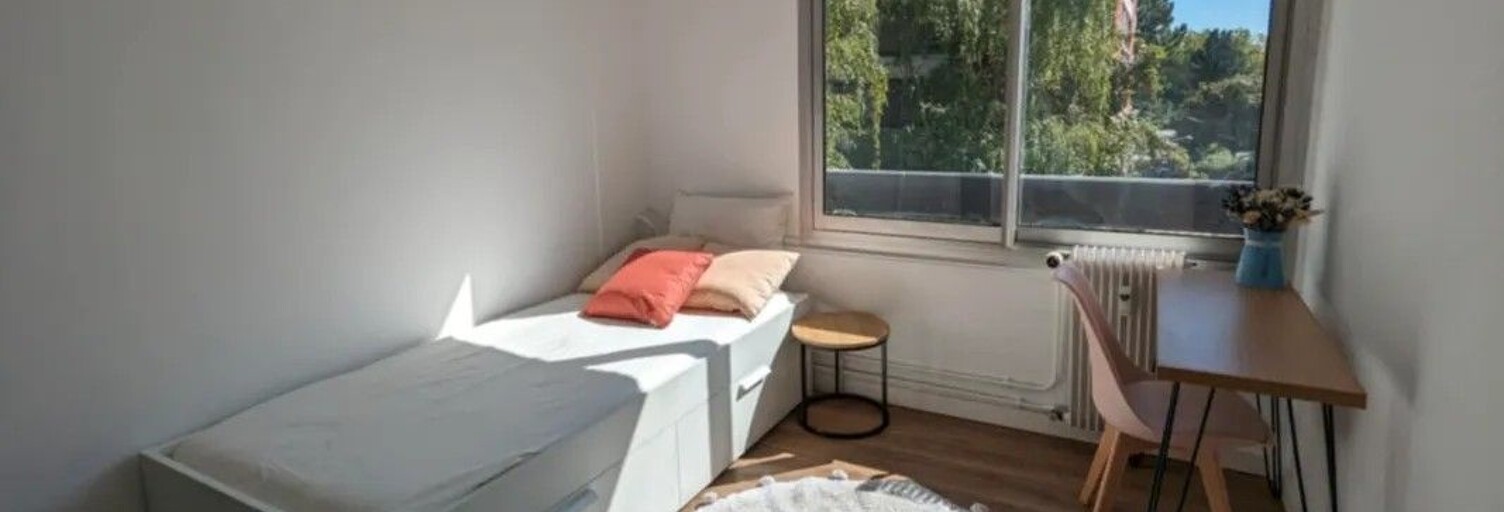 Appartement 1 Pièce 12 m² à louer à Fontenay-sous-Bois (94120)