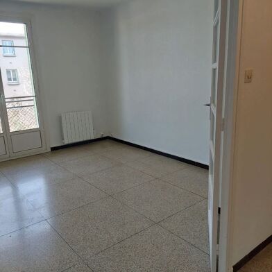 Appartement 3 pièces 950 €