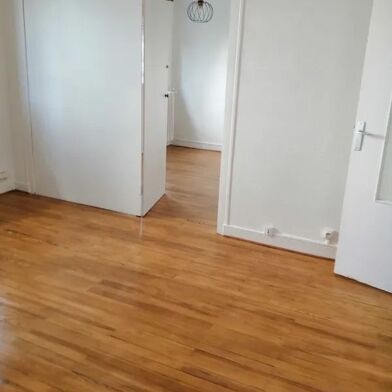 Appartement 4 pièces 920 €