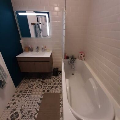 Appartement 5 pièces 500 €