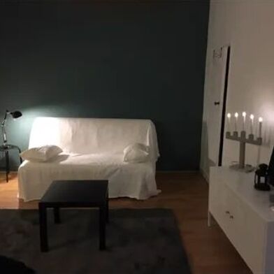 Appartement 1 pièces 650 €