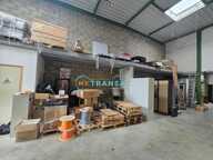 EXCLUSIVITE - A VENDRE - MY TRANSAC vous propose à la vente un local industriel avec Porte sectionnelle et bureaux , à SAINT THIBAULT DES VIGNES avec un accès immédiat à l'A104 et A4 — photo 2