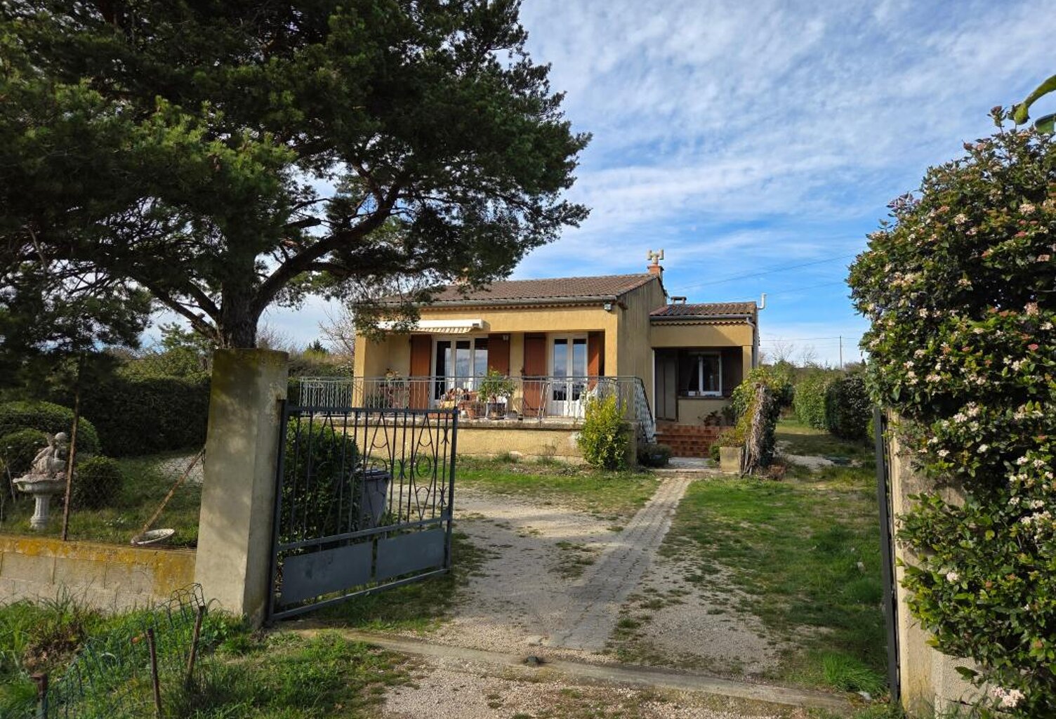 Maison À Vendre — photo 1