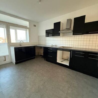 Appartement 4 pièces 1190 €