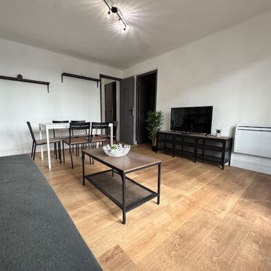 Appartement 3 pièces 820 €