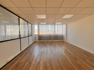 Bureaux à louer   168,69 m2   Grasse — photo 3