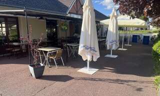 Commerce  160 m² à vendre à Moureuille (63700)