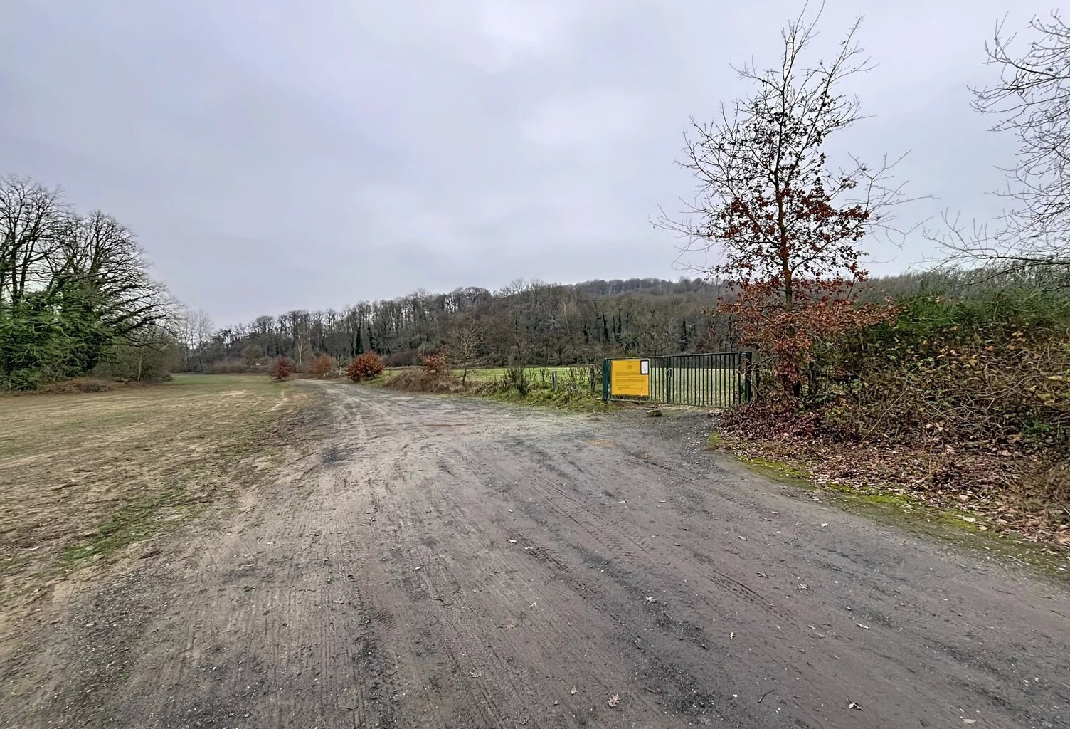 A vendre Terrain agricole constructible – Festieux — photo 1