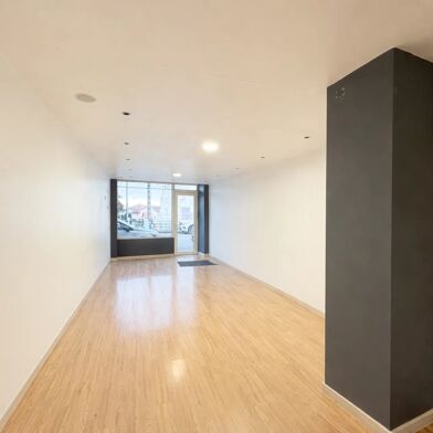 Commerce 3 pièces 62000 €