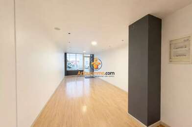 Commerce 3 pièces 62000 €
