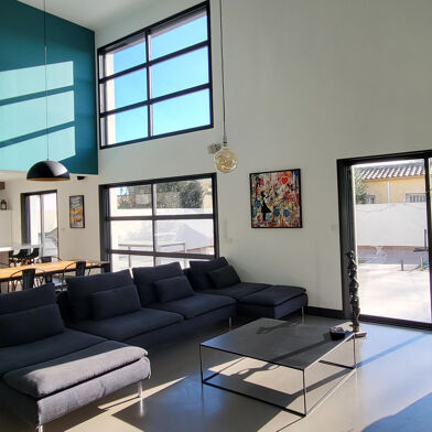 Maison 5 pièces 569000 €