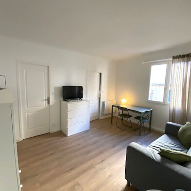 Appartement 2 pièces 670 €