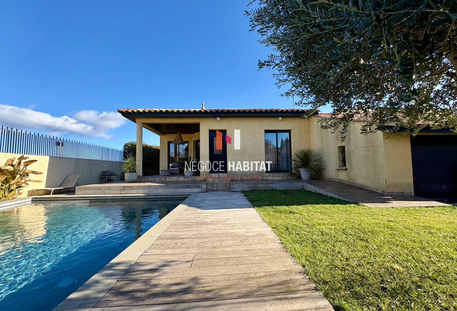 Villa T4 avec piscine et garage à vendre - Lansargues, terra — photo 1