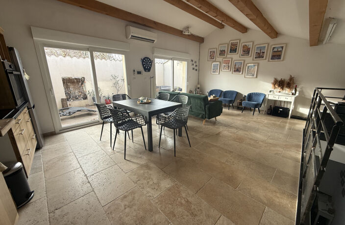 Maison rénovée en 2018 au coeur du village de Visan. — photo 3