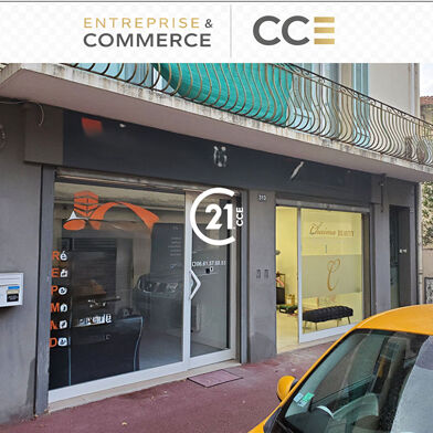 Commerce  252080 €