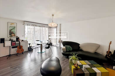 Appartement 4 pièces 262540 €