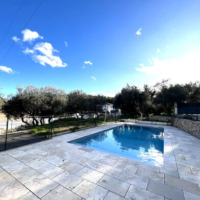 Maison 4 pièces 599900 €