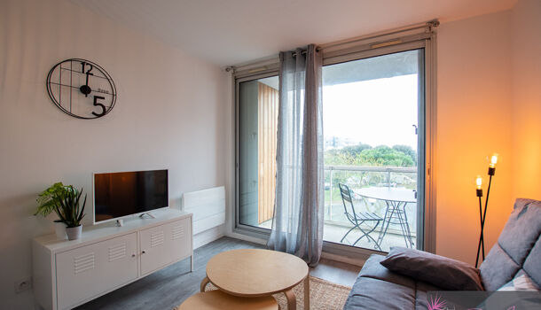 Appartement 1 pièces  à louer Rochelle (La) 17000