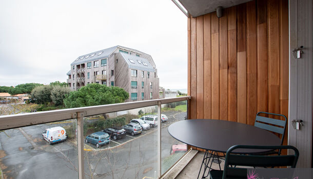 Appartement 1 pièces  à louer Rochelle (La) 17000