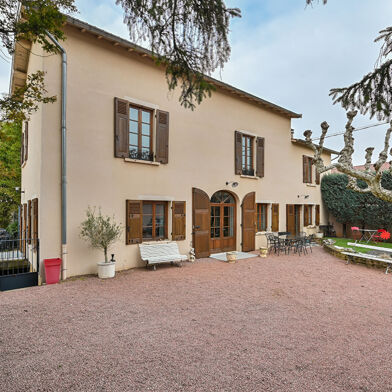 Maison 5 pièces 795000 €
