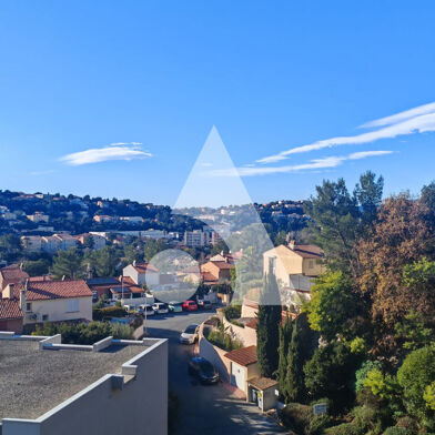 Appartement 3 pièces 221540 €