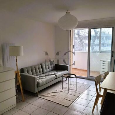 Appartement 3 pièces 1190 €