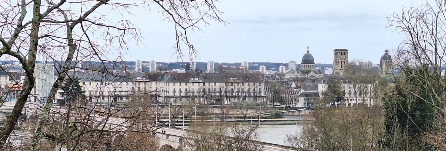 Appartement 5 Pièces 113 m² à vendre à Tours (37100)