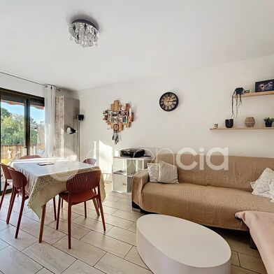 Appartement 3 pièces 265000 €