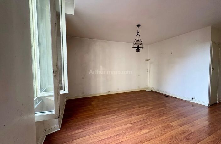 Grenoble Hyper centre – Rue Thiers – Appartement dans immeuble de caractère 2 pièces 79,21 m² (loi Carrez) — photo 5