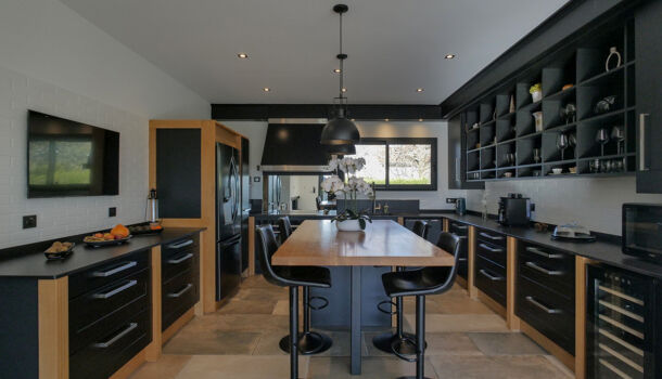 Villa / Maison 8 pièces  à vendre Pau 64000