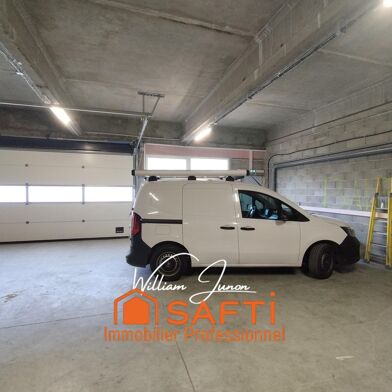 Commerce 2 pièces 219000 €