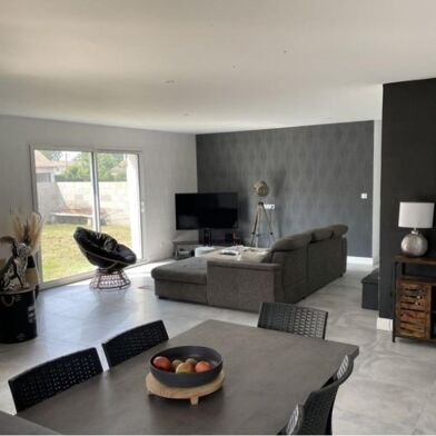 Maison 4 pièces 240000 €